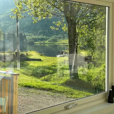 Arctic Photo Retreat Lofoten - Lakehouse Bjorkly Holiday home