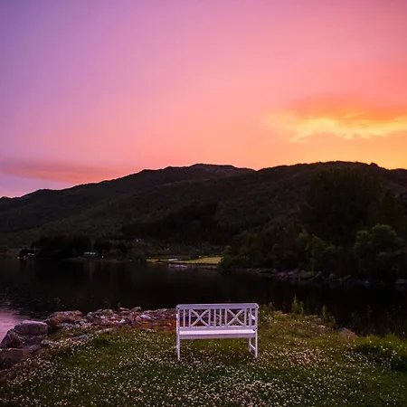 Lakehouse Bjorkly - Arctic Photo Retreat Lofoten Σπίτι διακοπών *