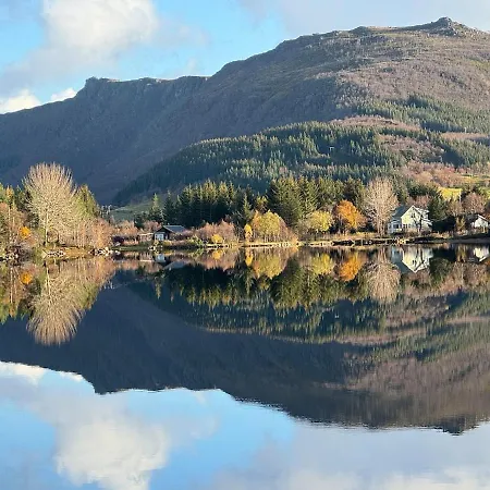 Holiday home Arctic Photo Retreat Lofoten - Lakehouse Bjorkly