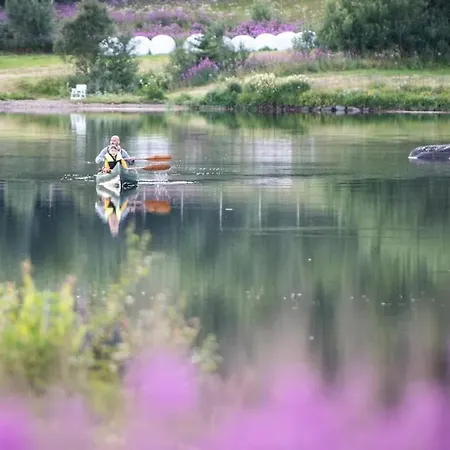 Arctic Photo Retreat Lofoten - Lakehouse Bjorkly *