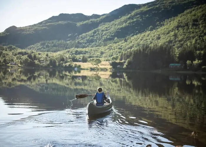 Arctic Photo Retreat Lofoten - Lakehouse Bjorkly Semesterbostad *