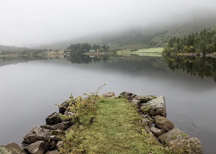 Semesterbostad Arctic Photo Retreat Lofoten - Lakehouse Bjorkly *